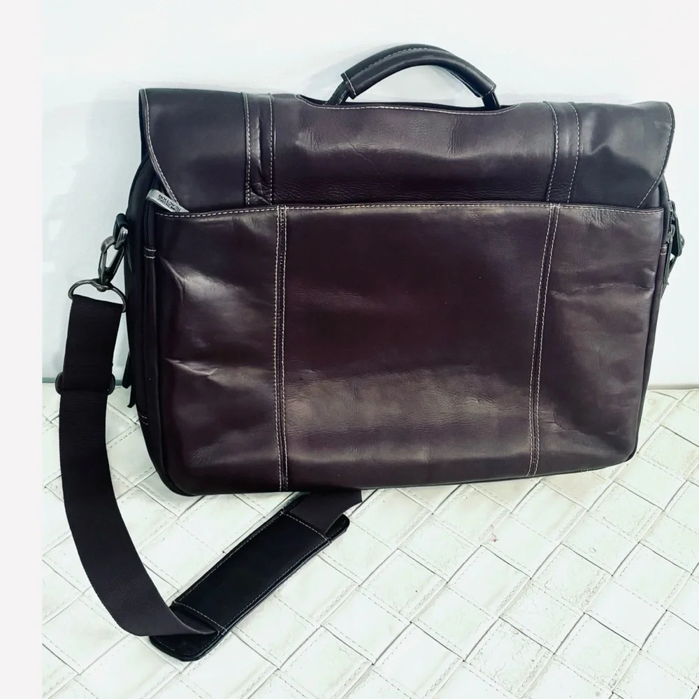Kenneth Cole Reaction Genuine Brown Leather Business Portfolio Messenger Bag